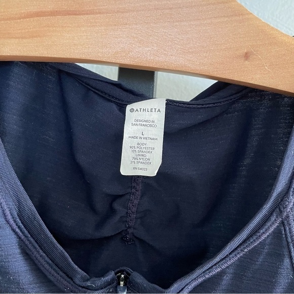Athleta Navy Blue Pacifica Counter Tank Top Size Large - Picture 3 of 5